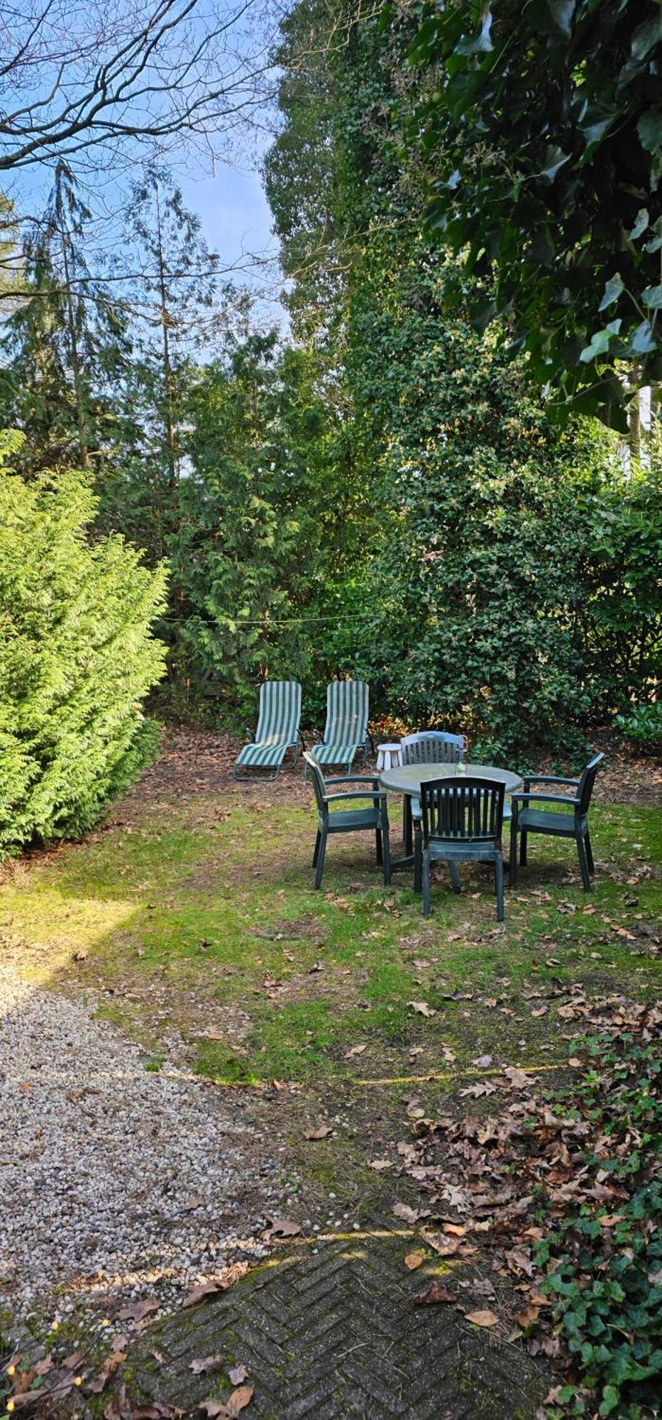 Holiday home Dennenhuis Vaassen